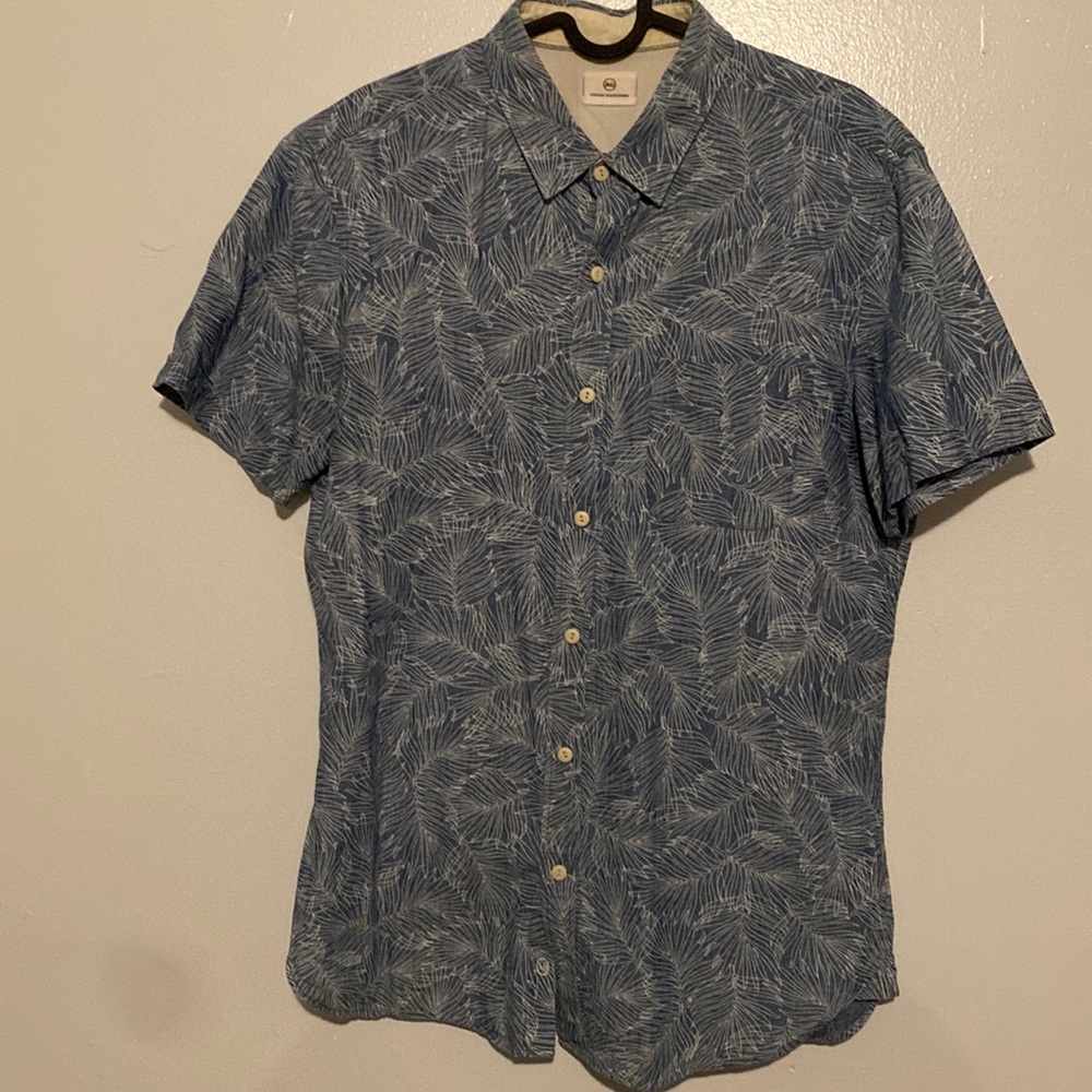 Chambray pattern shirt